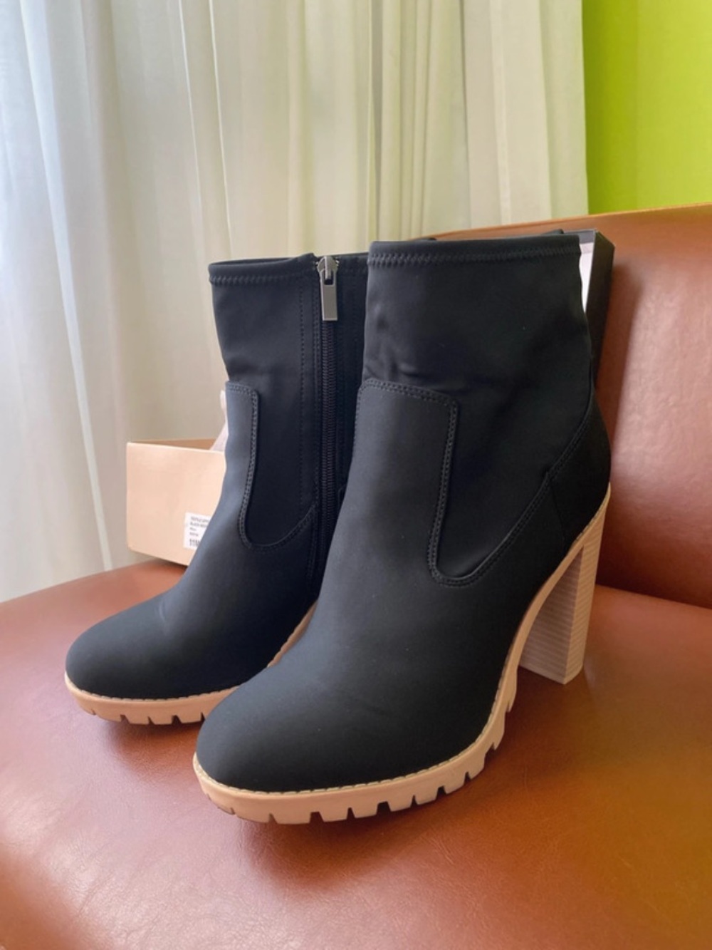 Pella BCBGeneration Platform Ankle Boots, US SZ 11